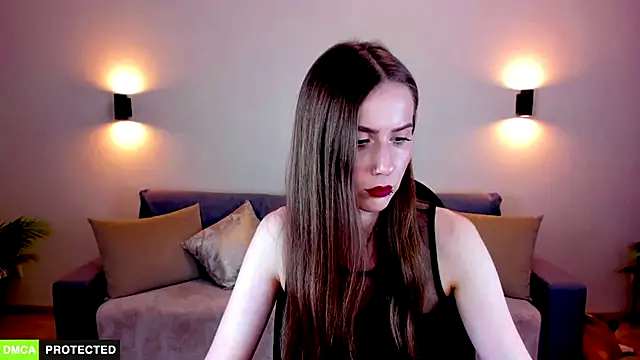 TheWoman   online show from March 2026 06:59:02 PM