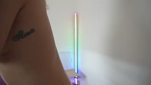 new dee online show from November 2025 04:08:01 AM