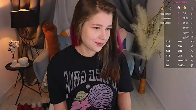 Mira Falls online show from September 2025 05:36:01 AM