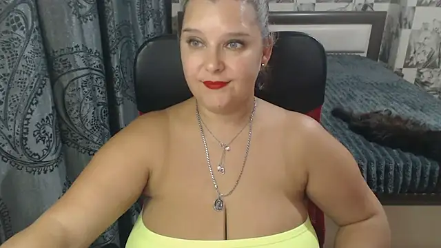 Boolochka online show from September 2025 07:25:01 PM
