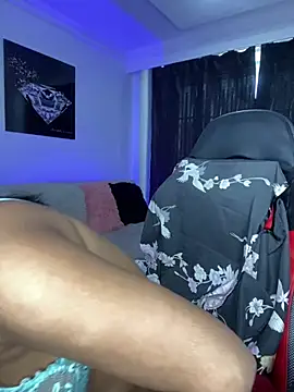 Shantal Lovee online show from January 2025 02:28:02 PM