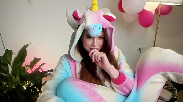 Snapshot of Pokemeboy chatting on March 2025 05:38:02 PM Pokemeboy online show from March 2025 05:38:02 PM