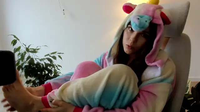 Snapshot of Pokemeboy chatting on November 2025 01:26:02 PM Pokemeboy online show from November 2025 01:26:02 PM