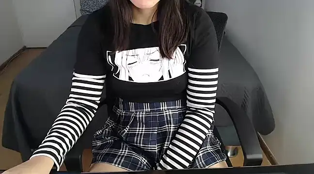 Chanelsexyy online show from January 2025 04:51:02 PM