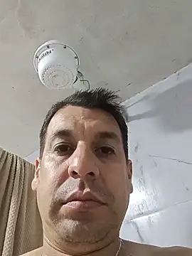 Nano198301 online show from June 2026 01:38:01 AM