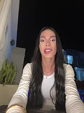 Michell simons online show from July 2026 05:41:01 AM