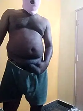 Indianguymohan online show from October 2025 03:45:02 PM