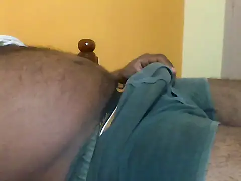 Indianguymohan online show from September 2025 04:49:02 PM