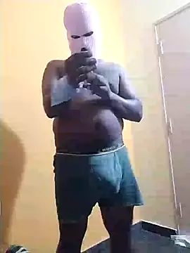 Indianguymohan online show from October 2025 05:35:02 PM