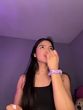 Sammy pink online show from December 2024 11:46:01 PM