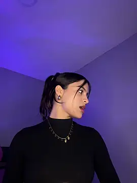 Sammy pink online show from February 2025 12:19:02 AM