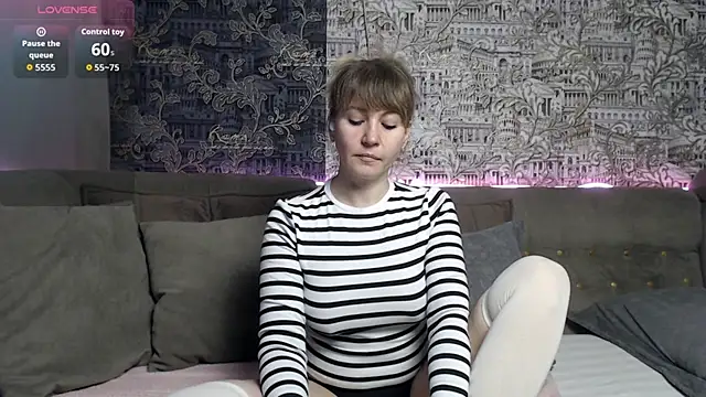 mandy foxxx online show from March 2026 10:32:02 AM