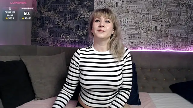 mandy foxxx online show from November 2025 10:18:01 AM