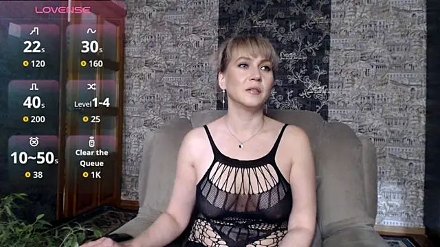 mandy foxxx online show from September 2025 11:04:02 AM