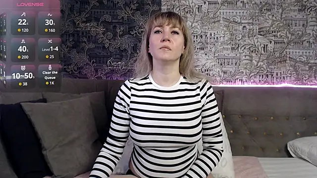 mandy foxxx online show from December 2025 09:31:01 AM