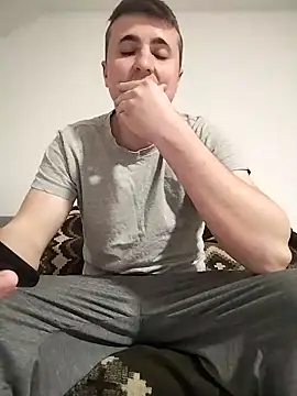 MrNoBoDy000 online show from April 2026 08:04:02 PM