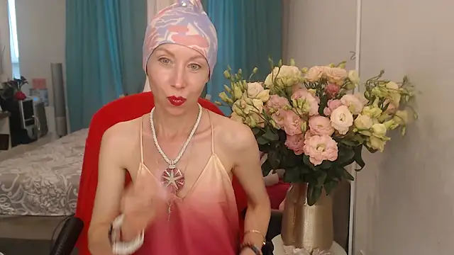 Snapshot of LuxuryNika chatting on July 2026 03:20:02 PM LuxuryNika online show from July 2026 03:20:02 PM