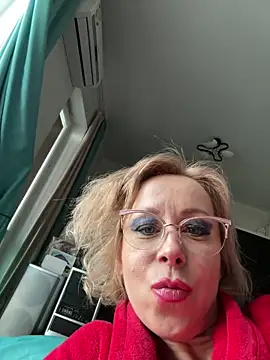 LuxuryNika online show from February 2026 02:04:02 PM