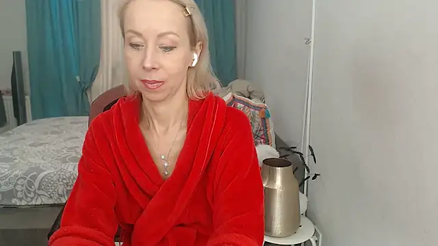 LuxuryNika online show from November 2025 09:24:01 AM