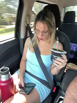 Gatitacarlita online show from March 2025 01:35:02 PM