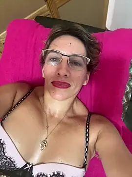 Gatitacarlita online show from February 2025 01:43:01 PM