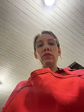 Gatitacarlita online show from May 2026 12:57:01 PM