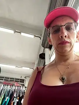 Gatitacarlita online show from January 2025 03:58:01 PM