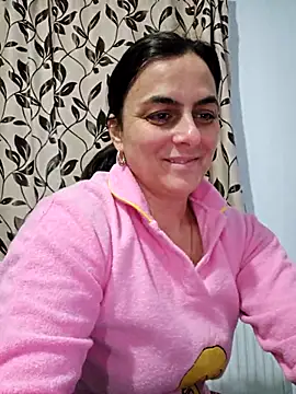 IsabelleCraft online show from February 2026 11:35:01 PM