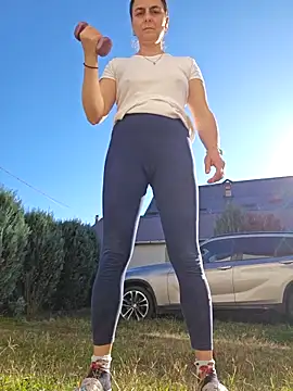 IsabelleCraft online show from October 2025 12:46:01 PM