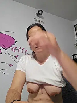 IsabelleCraft online show from November 2025 12:16:01 PM