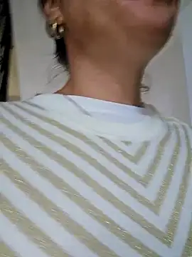 IsabelleCraft online show from October 2025 12:04:01 PM