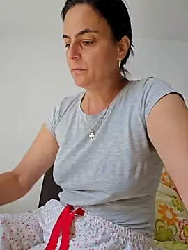 IsabelleCraft online show from September 2025 08:19:02 AM
