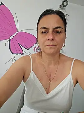 IsabelleCraft online show from November 2025 08:51:02 AM