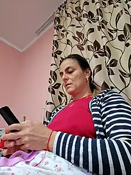 IsabelleCraft online show from March 2025 07:05:02 AM