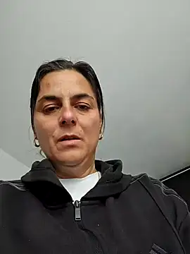 IsabelleCraft online show from October 2025 12:59:01 PM