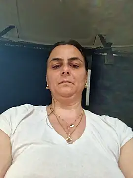 IsabelleCraft online show from May 2026 04:00:01 PM