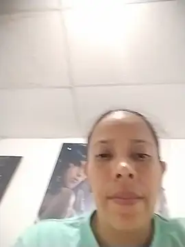 Bootycallhot online show from June 2026 01:49:01 AM