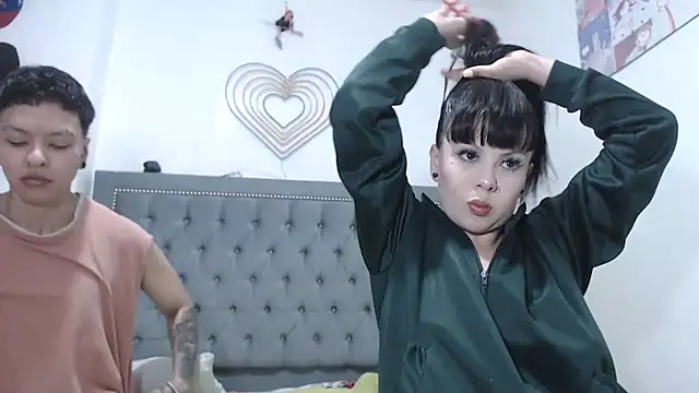 dulce maria x online show from February 2026 07:10:02 AM