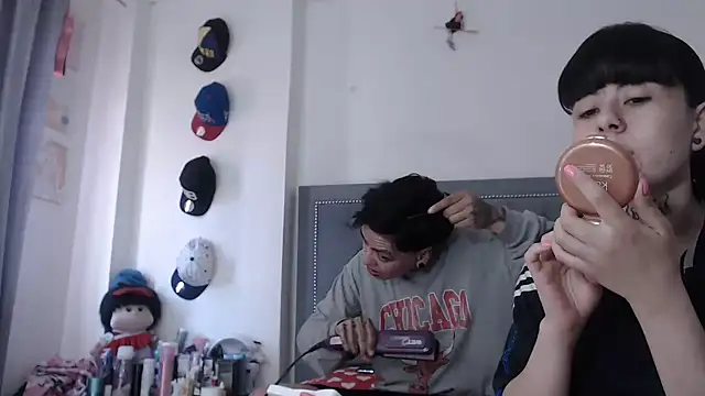 dulce maria x online show from October 2025 12:38:02 PM