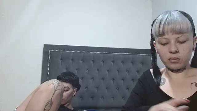 dulce maria x online show from April 2026 12:56:02 PM