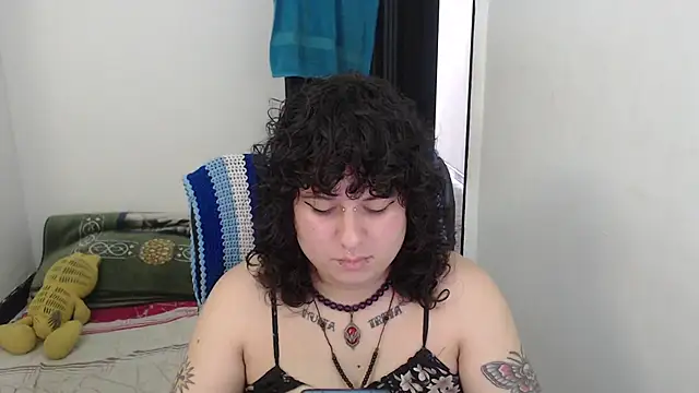 Smoke trip Alicia online show from February 2026 05:12:02 PM