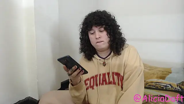 Smoke trip Alicia online show from March 2026 04:36:01 AM