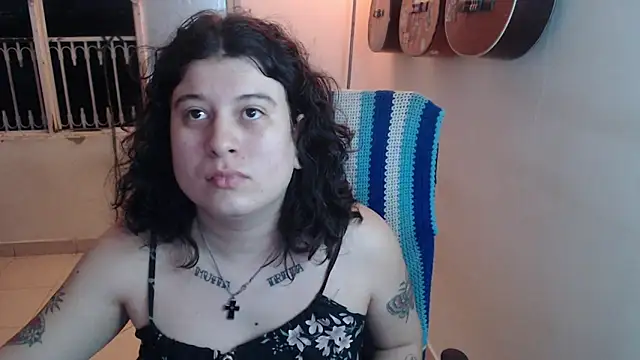 Smoke trip Alicia online show from November 2025 03:20:01 AM