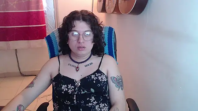 Smoke trip Alicia online show from December 2025 09:37:02 AM