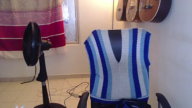 Smoke trip Alicia online show from December 2025 10:06:01 AM