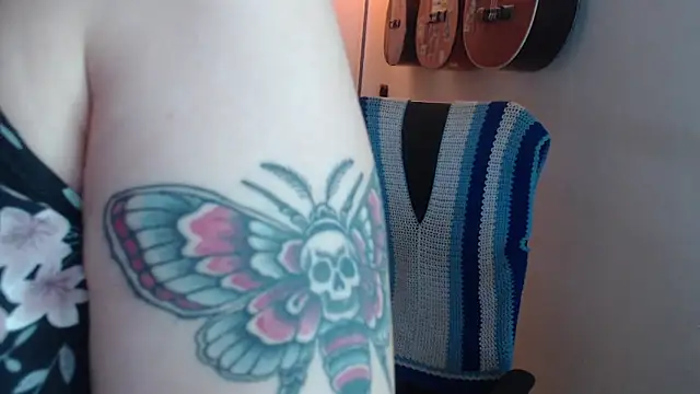 Smoke trip Alicia online show from October 2025 01:59:01 AM