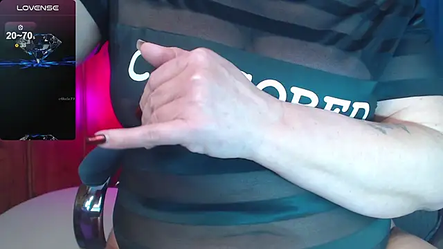 Snapshot of Ellen_Ripley chatting on January 2025 02:13:01 PM Ellen Ripley online show from January 2025 02:13:01 PM