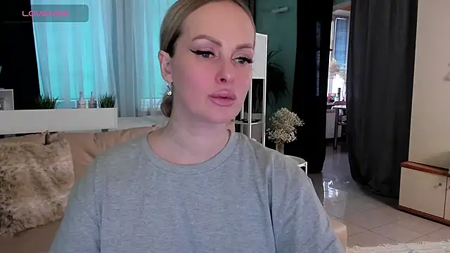 Libby Nora online show from February 2025 11:31:02 AM