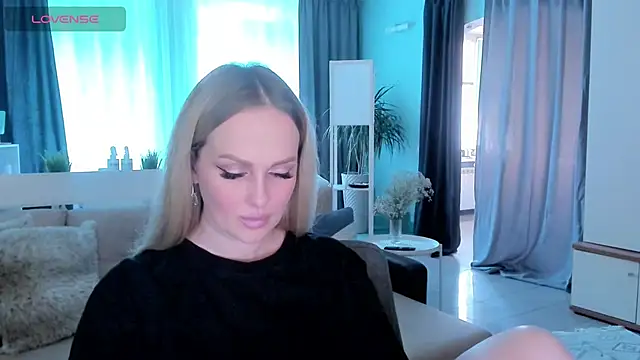 Libby Nora online show from February 2025 10:49:02 AM