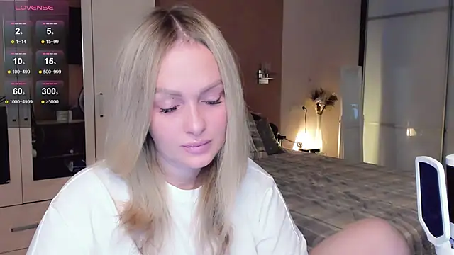 Snapshot of Libby_Nora chatting on November 2025 09:13:01 AM Libby Nora online show from November 2025 09:13:01 AM